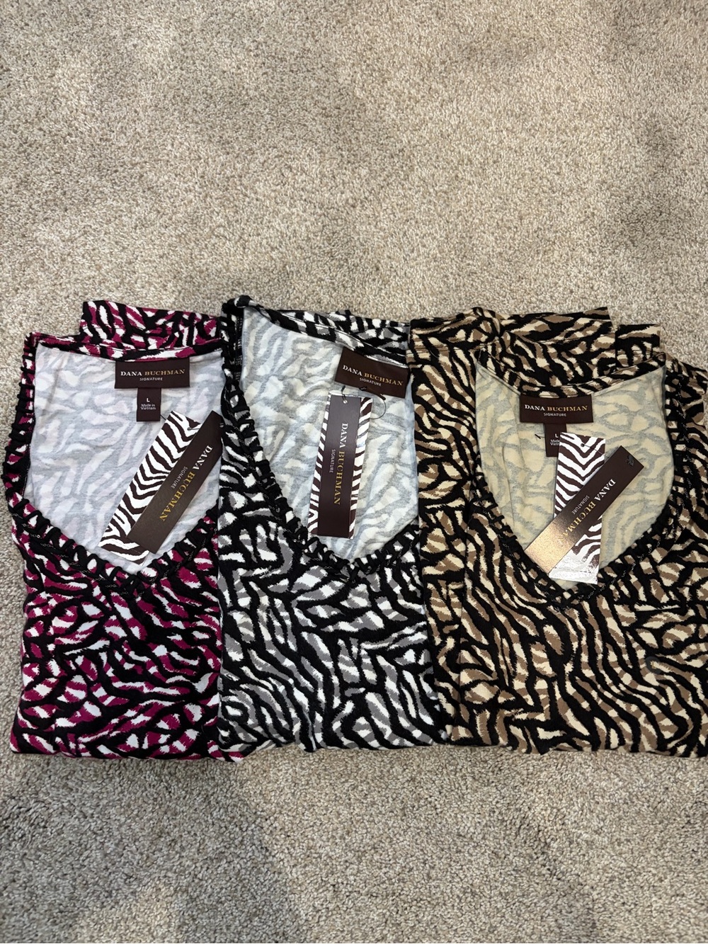 Set of 3 ✨Dana Buchman V-Neck Zebra Print Tops, Size L